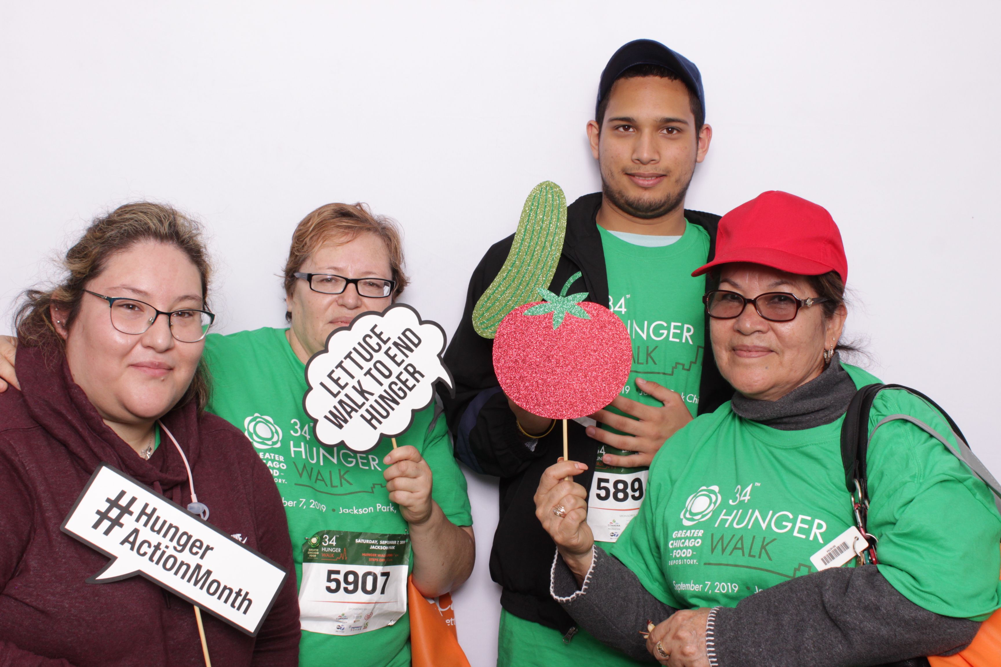 Hunger Walk: Greater Chicago Food Depository | View more photos from the event at events.alfrescophoto.com/u/AlfrescoPhoto/Hunger-Walk-Greater-Chicago-Food-Depository